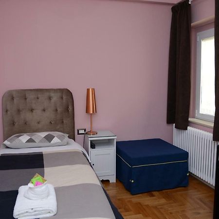 B&B Aurora Domus D'A-Mare Pesaro Zewnętrze zdjęcie