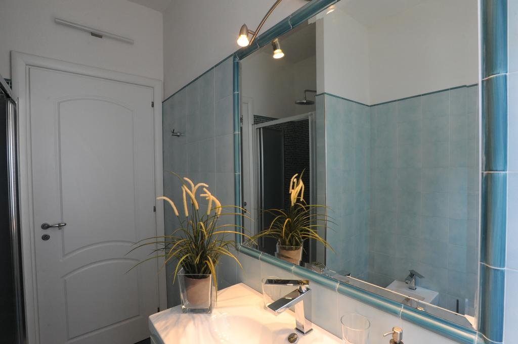 B&B Aurora Domus D'A-Mare Pesaro Pokój zdjęcie