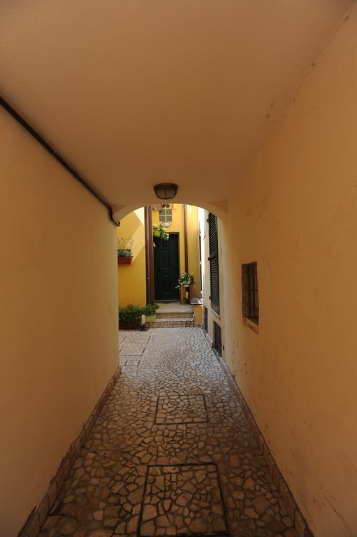 B&B Aurora Domus D'A-Mare Pesaro Zewnętrze zdjęcie