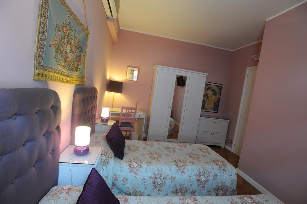 B&B Aurora Domus D'A-Mare Pesaro Pokój zdjęcie