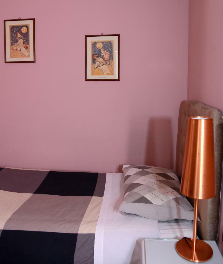 B&B Aurora Domus D'A-Mare Pesaro Zewnętrze zdjęcie